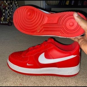 Red Nike Air Force 1